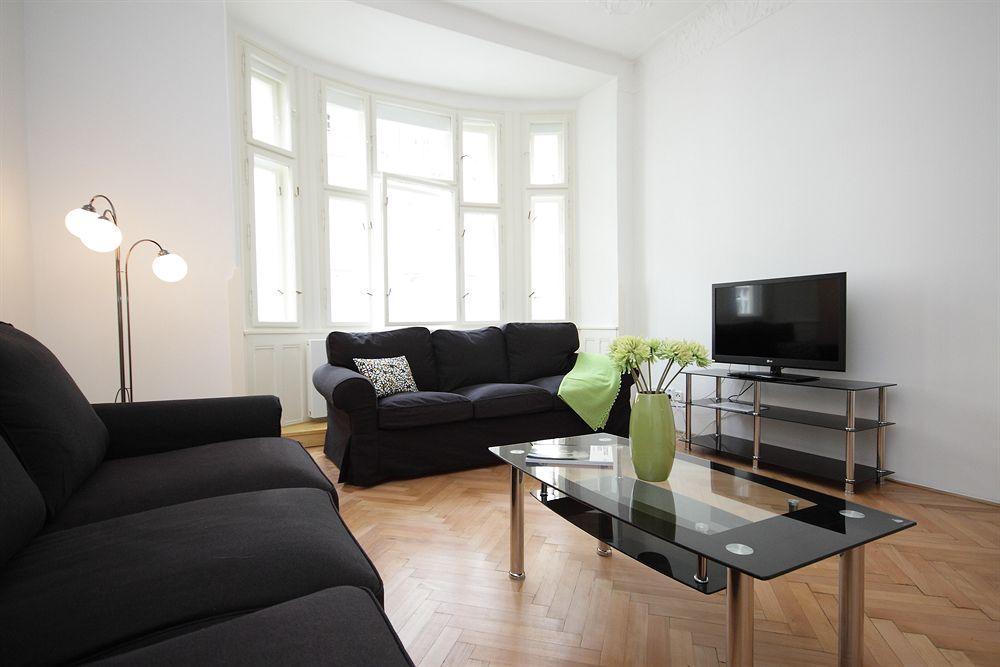 Leo Apartments Old Town Prague Exterior photo
