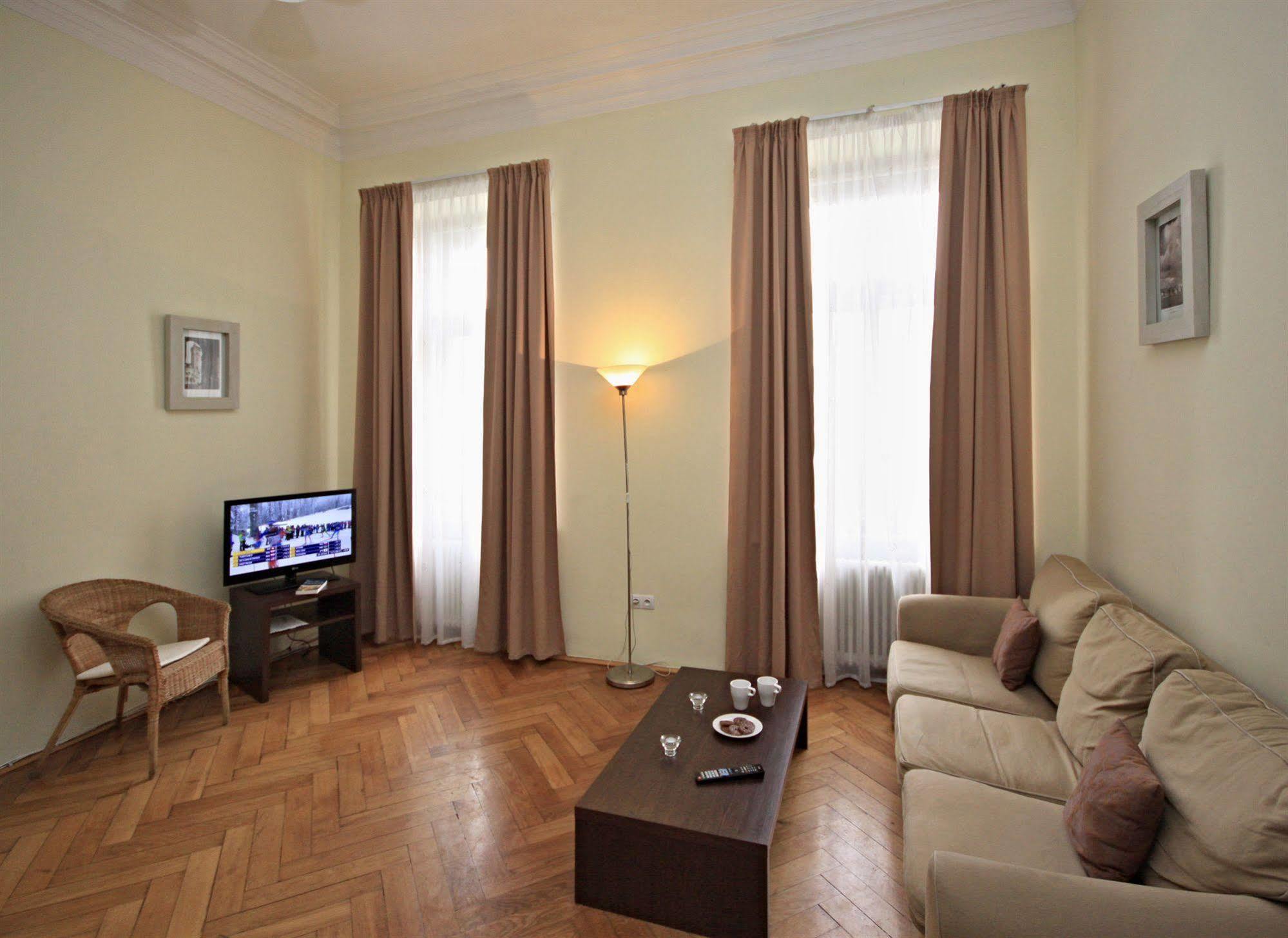Leo Apartments Old Town Prague Exterior photo
