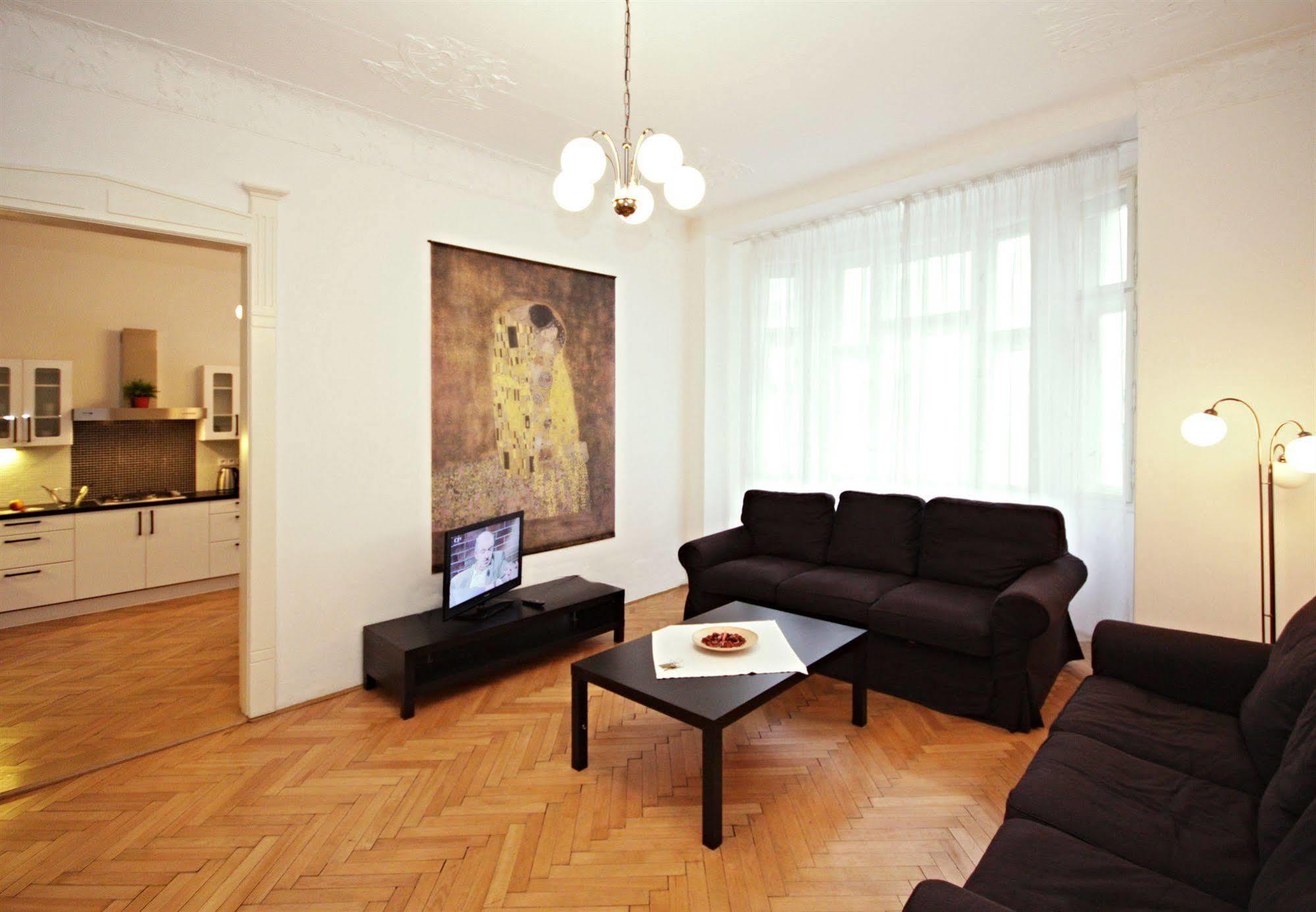 Leo Apartments Old Town Prague Exterior photo